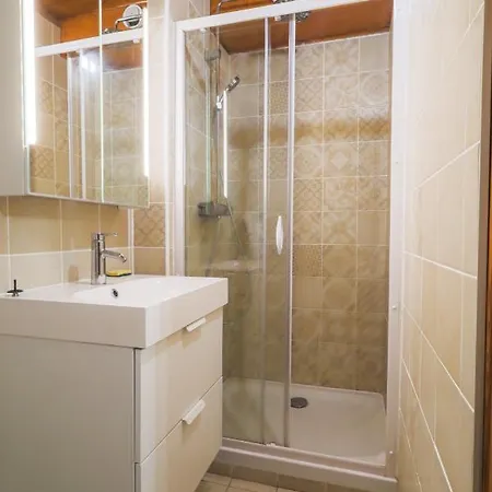 Appartement Au Pied Des Pistes Saint-Leger-les-Melezes Exterior photo